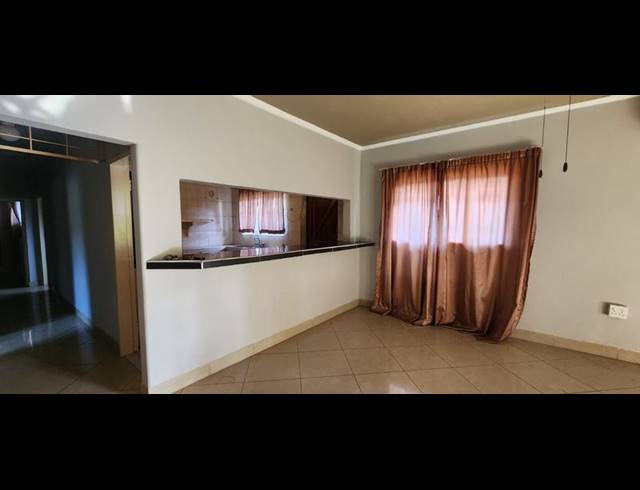 3 BEDROOM HOUSE FOR SALE IN SAICCOR